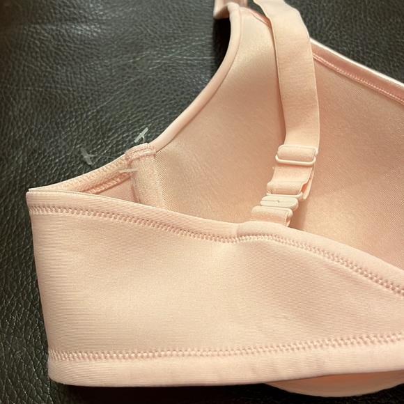 NWT Vanity Fair 75335 Underwire Soft Cup Bra 36B - Picture 5 of 7